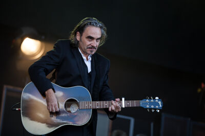Stephan Eicher @ Ronquières Festival 2013, picture 25, photographed by Dorien Goetschalckx - FrontView Magazine