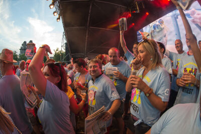 Antwerpen zingt - Editie 2013 @ Gedempte Zuiderdokken, picture 30, photographed by Youri Vanlommel - FrontView Magazine