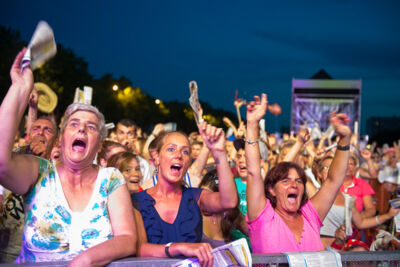 Antwerpen zingt - Editie 2013 @ Gedempte Zuiderdokken, picture 48, photographed by Youri Vanlommel - FrontView Magazine