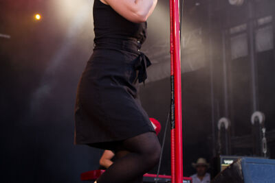 Jane Doe and the Black Bourgeoises @ Ronquières Festival 2013, picture 2, photographed by Dorien Goetschalckx - FrontView Magazine