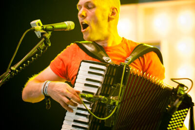 Jaune Toujours Dranouter 2013, picture 17, photographed by Devid Camerlynck - FrontView Magazine