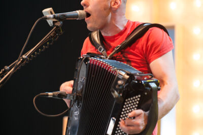 Jaune Toujours Dranouter 2013, picture 21, photographed by Devid Camerlynck - FrontView Magazine