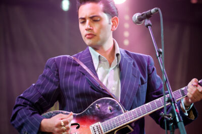 Kitty, Daisy & Lewis Dranouter 2013, picture 5, photographed by Devid Camerlynck - FrontView Magazine