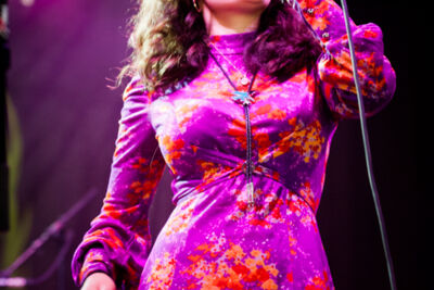 Kitty, Daisy & Lewis Dranouter 2013, picture 8, photographed by Devid Camerlynck - FrontView Magazine