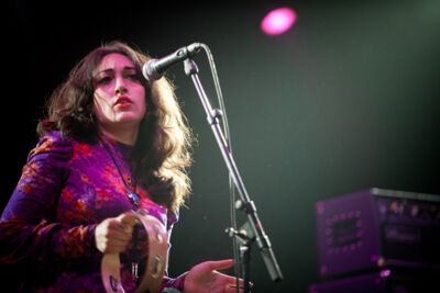 Kitty, Daisy & Lewis Dranouter 2013, picture 19, photographed by Devid Camerlynck - FrontView Magazine