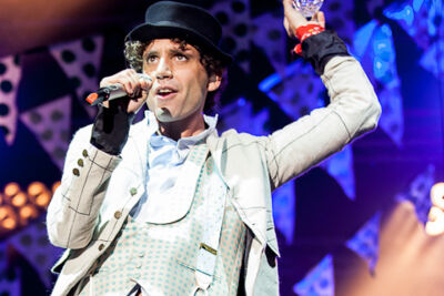 Mika @ Ronquières Festival 2013, foto 17, foto's door Dorien Goetschalckx - FrontView Magazine