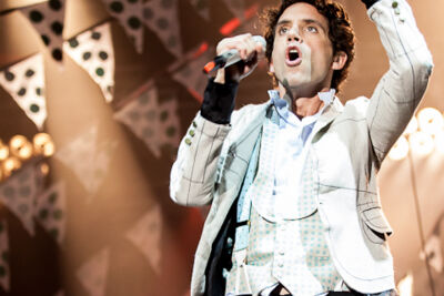 Mika @ Ronquières Festival 2013, foto 27, foto's door Dorien Goetschalckx - FrontView Magazine