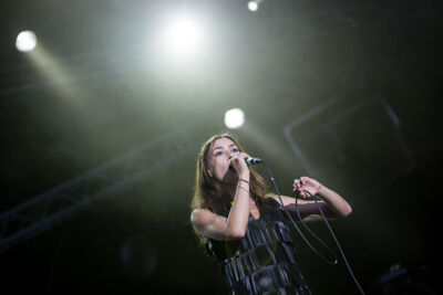 Olivia Ruiz @ Ronquières Festival 2013, picture 13, photographed by Dorien Goetschalckx - FrontView Magazine