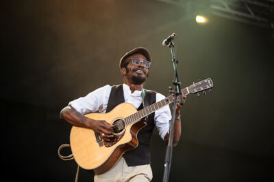 Tété @ Ronquières Festival 2013, picture 11, photographed by Dorien Goetschalckx - FrontView Magazine