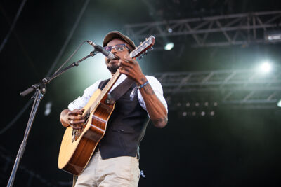 Tété @ Ronquières Festival 2013, picture 14, photographed by Dorien Goetschalckx - FrontView Magazine