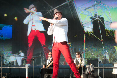 Wim Leys & @ Fundum @ Antwerpen Zingt 2013, picture 21, photographed by Youri Vanlommel - FrontView Magazine