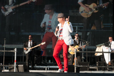 Wim Leys & @ Fundum @ Antwerpen Zingt 2013, picture 25, photographed by Youri Vanlommel - FrontView Magazine