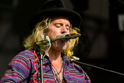 Donavon Frankenreiter @ Lokerse Feesten 2013, picture 1, photographed by Jonas Wallecan - FrontView Magazine