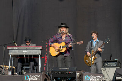 Donavon Frankenreiter @ Lokerse Feesten 2013, picture 8, photographed by Jonas Wallecan - FrontView Magazine