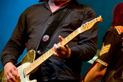 Levellers @ Casa Blanca 2013, picture 4, photographed by Marc Verdonck - FrontView Magazine