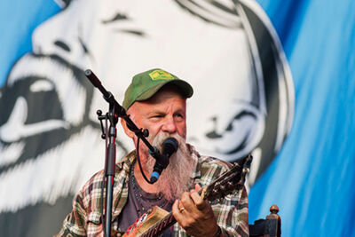 Seasick Steve @ Lokerse Feesten 2013, picture 6, photographed by Jonas Wallecan - FrontView Magazine