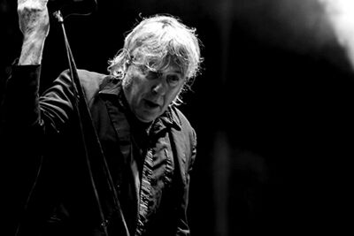 Arno at Lokerse Feesten 2013, picture 1, photographed by Jonas Wallecan - FrontView Magazine
