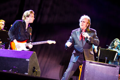 Engelbert Humperdinck @ Rimpelrock, picture 9, photographed by Tom Stessens - FrontView Magazine