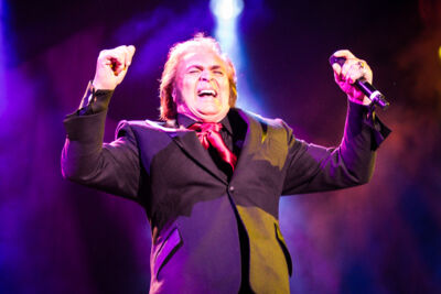 Engelbert Humperdinck @ Rimpelrock, picture 17, photographed by Tom Stessens - FrontView Magazine