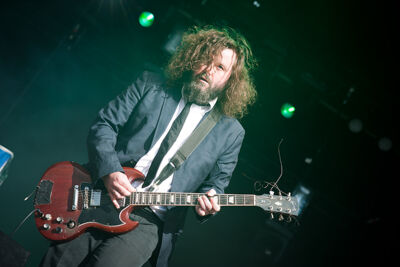 The Inspector Cluzo @ Brussels Summer Festival 2013, picture 8, photographed by Magali Decamps - FrontView Magazine