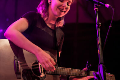 Of Monsters and Men @ OLT Rivierenhof, picture 9, photographed by Dorien Goetschalckx - FrontView Magazine