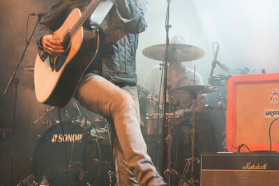 the avett brothers @ OLT Rivierenhof, picture 7, photographed by Steven Stausens - FrontView Magazine
