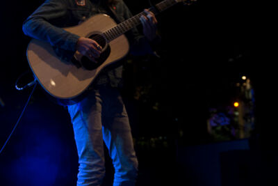 the avett brothers @ OLT Rivierenhof, picture 40, photographed by Steven Stausens - FrontView Magazine