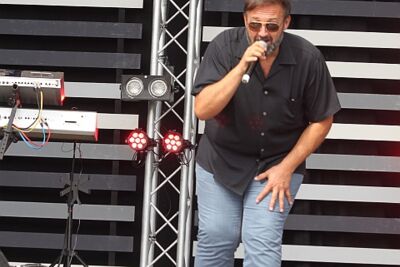 Bert (The Voice) @ Buitenbeenpop 2013, picture 2, photographed by Heidi Elen - FrontView Magazine