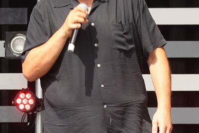 Bert (The Voice) @ Buitenbeenpop 2013, picture 11, photographed by Heidi Elen - FrontView Magazine