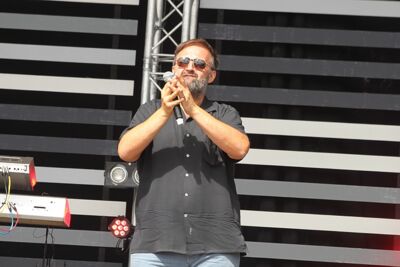 Bert (The Voice) @ Buitenbeenpop 2013, picture 18, photographed by Heidi Elen - FrontView Magazine
