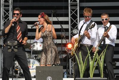 De Corsaris @ Buitenbeenpop 2013, picture 13, photographed by Heidi Elen - FrontView Magazine