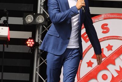 De Romeo's @ Buitenbeenpop 2013, picture 17, photographed by Heidi Elen - FrontView Magazine