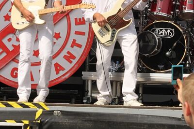 De Romeo's @ Buitenbeenpop 2013, picture 48, photographed by Heidi Elen - FrontView Magazine