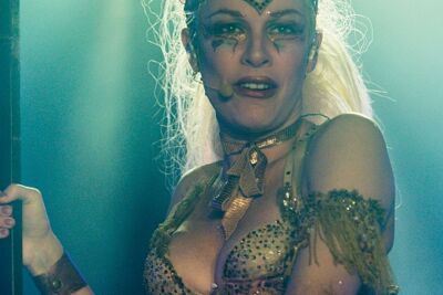 Emilie Autumn @ Trix, picture 12, photographed by Edwin Houdevelt - FrontView Magazine