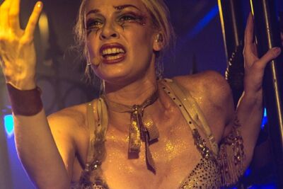 Emilie Autumn @ Trix, picture 35, photographed by Edwin Houdevelt - FrontView Magazine