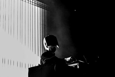 Squarepusher @ Leffingeleuren 2013, picture 3, photographed by Jonas Wallecan - FrontView Magazine