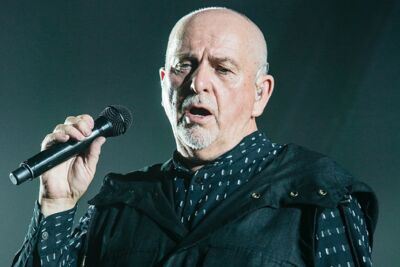 Peter Gabriel @ Vorst Nationaal, picture 2, photographed by Edwin Houdevelt - FrontView Magazine