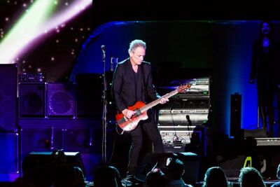 Fleetwood Mac @ Sportpaleis, picture 33, photographed by Edwin Houdevelt - FrontView Magazine