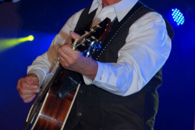 CD voorstelling Jo Vally @ Keerbergen, picture 8, photographed by Peter Minnebo - FrontView Magazine