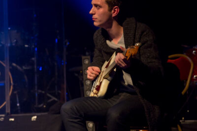 Tout va Bien met Wouter van Gestel @ De Roma, picture 7, photographed by Guy Danneels - FrontView Magazine