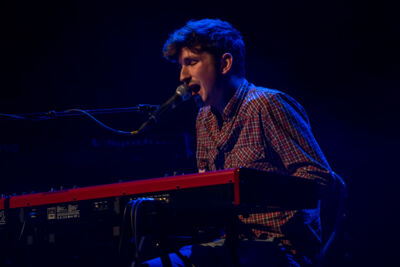 Tout va Bien met Wouter van Gestel @ De Roma, picture 11, photographed by Guy Danneels - FrontView Magazine