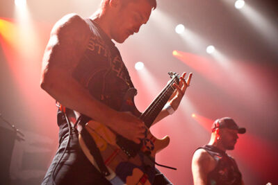 Medeia @ 013, Tilburg, picture 4, photographed by Gunter Van Hoye - FrontView Magazine