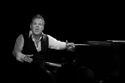 Raf Walschaerts - Jongen Toch @ De Singer - Rijkevorsel, picture 5, photographed by Martine Goetschalckx - FrontView Magazine