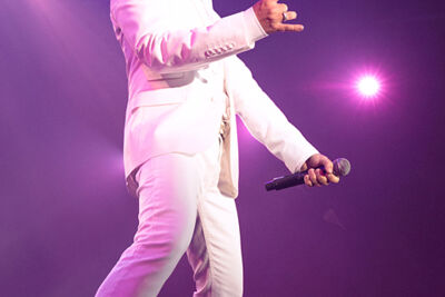 Christoff & Vrienden XL @ Ethias Arena, picture 2, photographed by Elke Briers - FrontView Magazine
