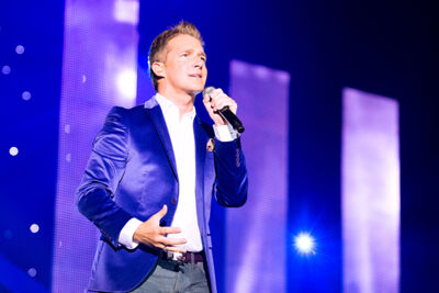 Christoff & Vrienden XL @ Ethias Arena, picture 37, photographed by Elke Briers - FrontView Magazine