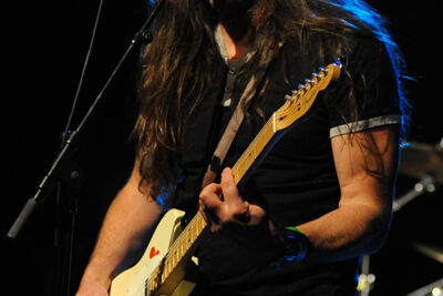 John Coghlan's Quo @ Back to the Roots Fest, picture 6, photographed by Paul Nouwen - FrontView Magazine