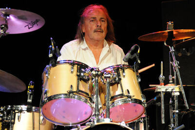 John Coghlan's Quo @ Back to the Roots Fest, picture 9, photographed by Paul Nouwen - FrontView Magazine