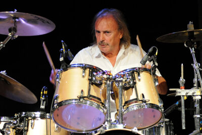John Coghlan's Quo @ Back to the Roots Fest, picture 15, photographed by Paul Nouwen - FrontView Magazine