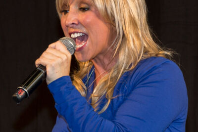 Kathleen CD Voorstelling "Vlinders" @ Kleuterschool Dol-Fijn te Liedekerke, picture 28, photographed by Guy Danneels - FrontView Magazine