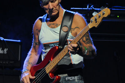 T-Rex (The music of Marc & Mickey) @ Back to the Roots Fest, picture 6, photographed by Paul Nouwen - FrontView Magazine